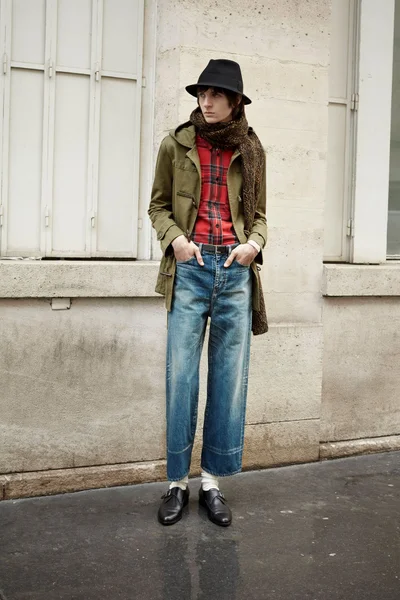 Look 24